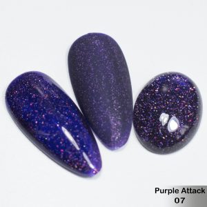 Гель-лак DeLaRo Color Gel Polish — тон Purple Attack 07